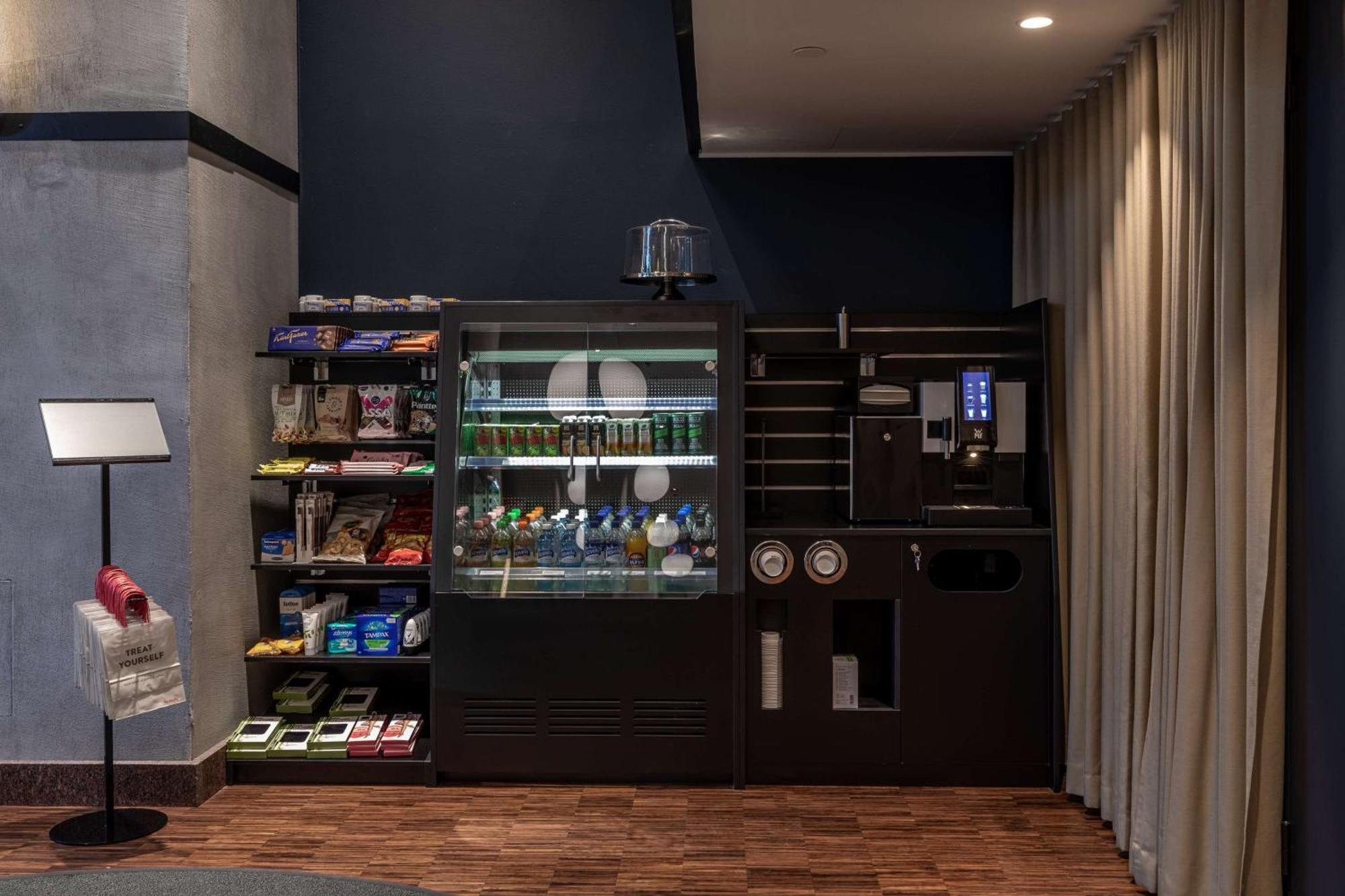 Scandic Helsinki Hub Luaran gambar